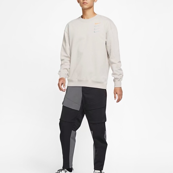 Nike Tech Pack Reflective Unlined Cargo Pant - Picture 12 of 12